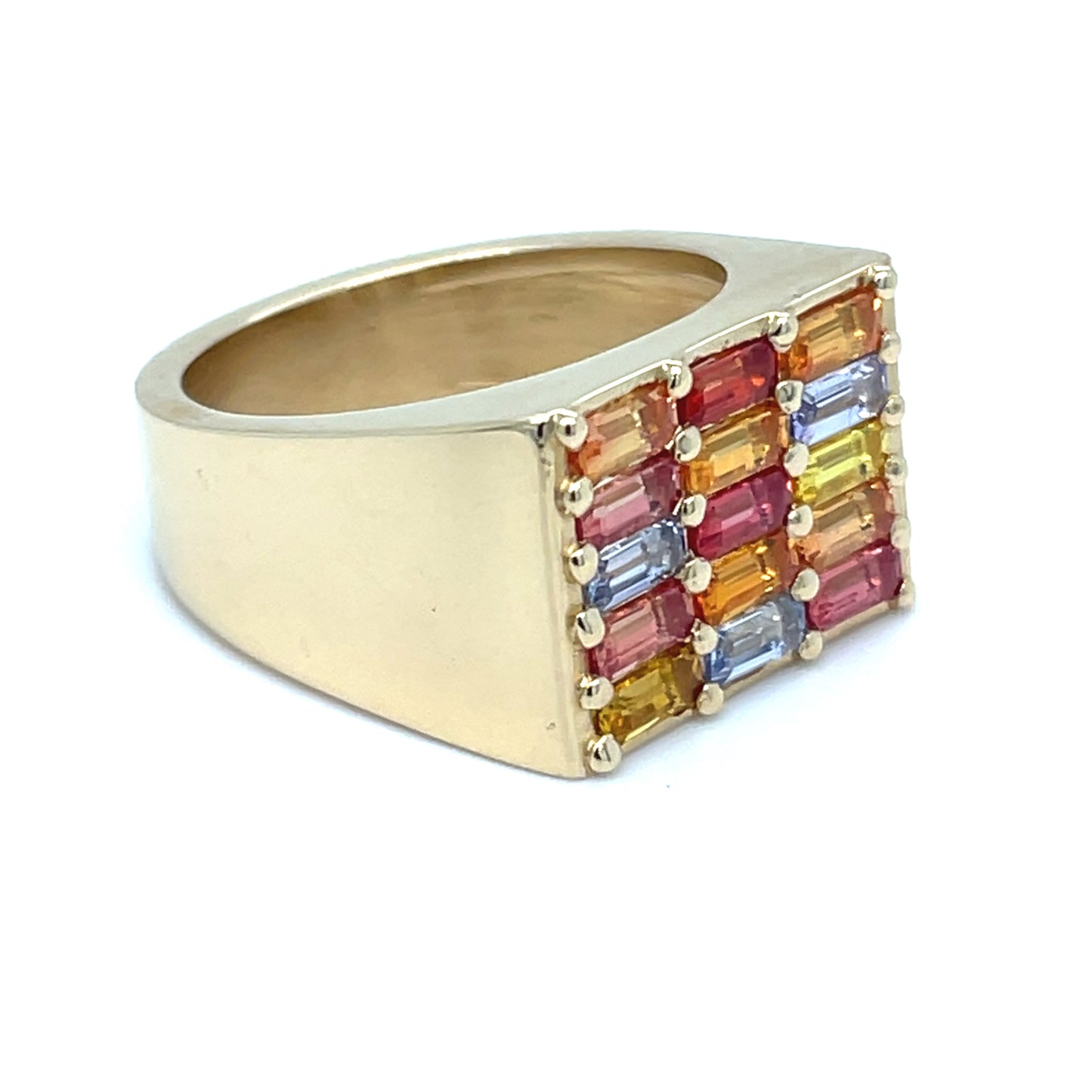 Men’s sapphire ring