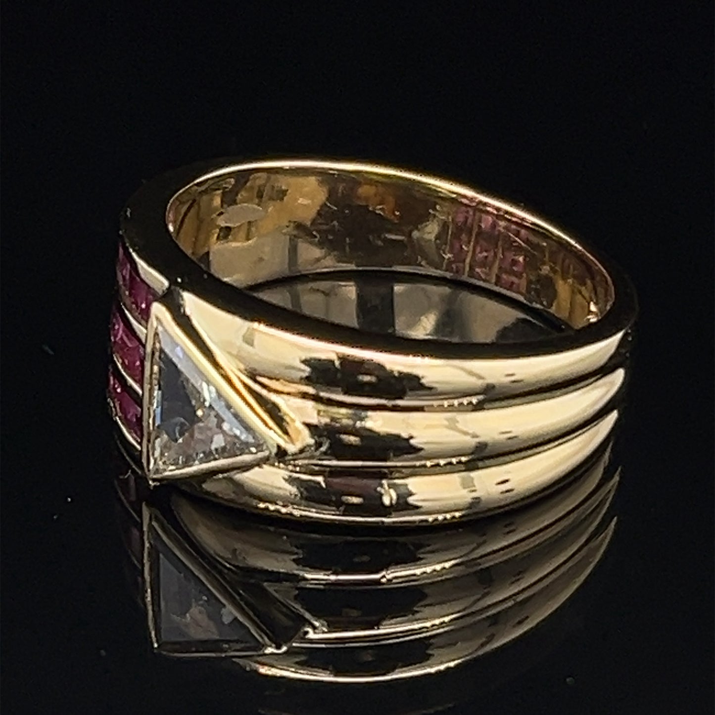 Estate 18K Yellow Gold Triangle Natural Diamond and Ruby Thick Band Ring Size 7